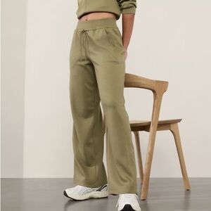 Athleta Sage Green Allure Lounge Pants